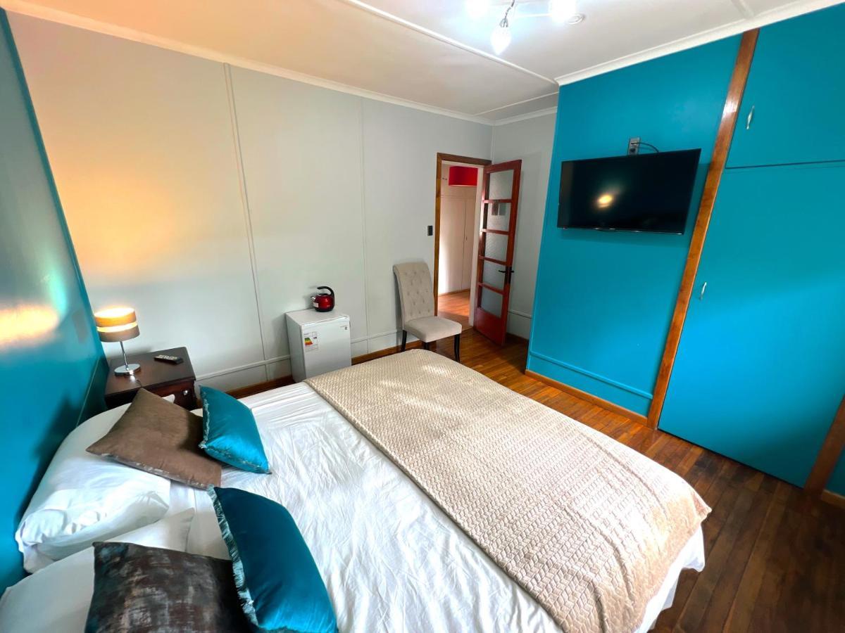 Incredible Downtown Duplex With Interior Backyard Lejlighed Punta Arenas Eksteriør billede