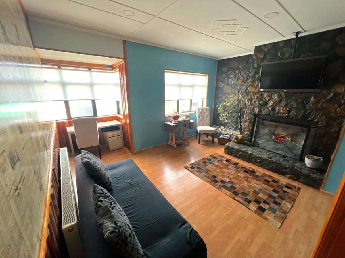 Incredible Downtown Duplex With Interior Backyard Lejlighed Punta Arenas Eksteriør billede